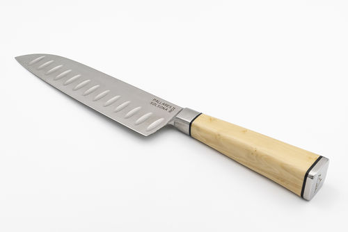 Cuchillo "Santoku" de acero inoxidable de 17 cms. y mango cuadrado de madera de boj. Pallarès
